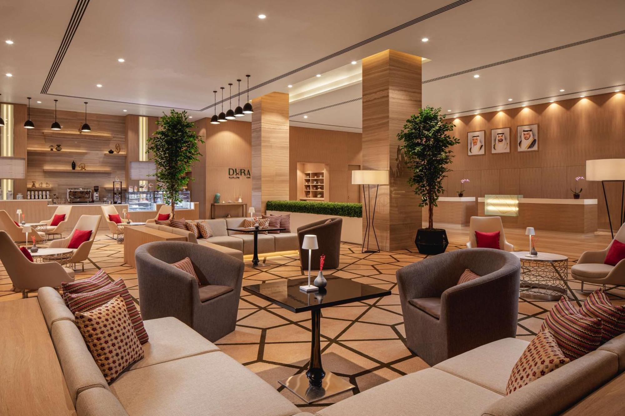 Doubletree By Hilton Fujairah City 외부 사진 The lounge at the airport